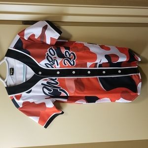 Large chicago button up short sleeve shirt